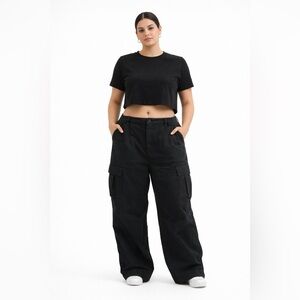 TNA Aritzia Womens Supply Cotton Cargo Pant in Black - Size 12